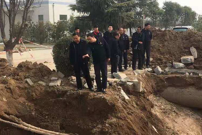 搶修2.jpg